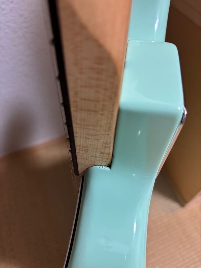 Squier Cyclone Fender エレキギターほぼ新品未使用☆再値下げ