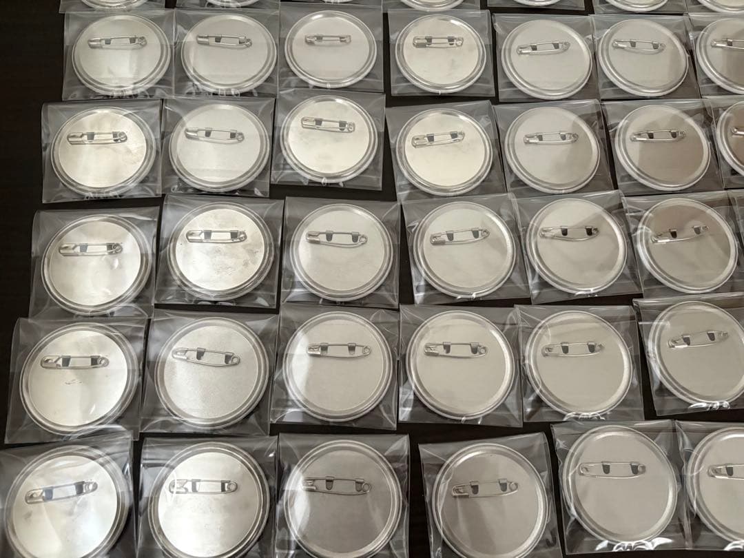 ハイキュー 黒尾鉄朗 缶バッジ 横断幕 80個