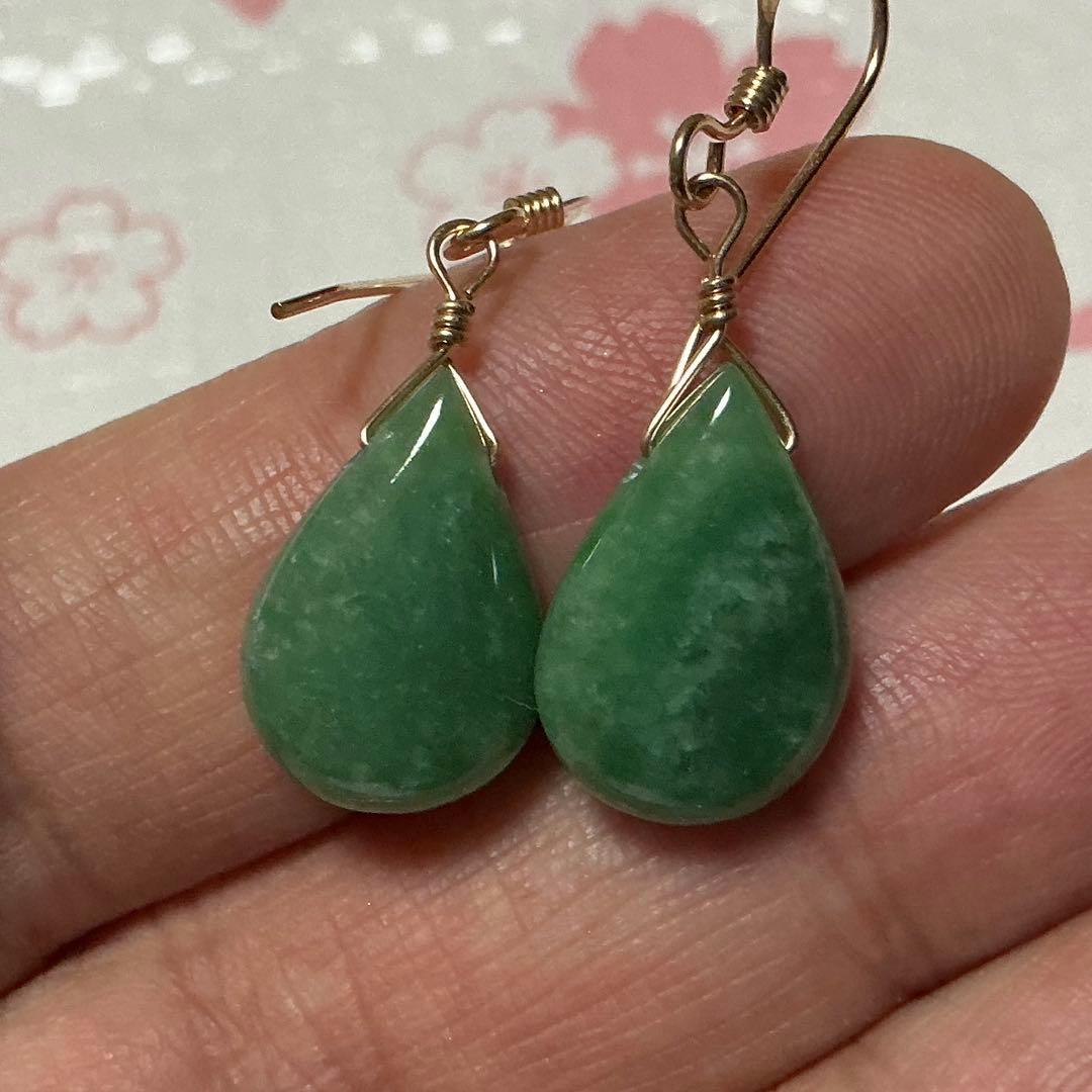 コン沢翡翠と金山谷翡翠ティアドロップピアス14kgf