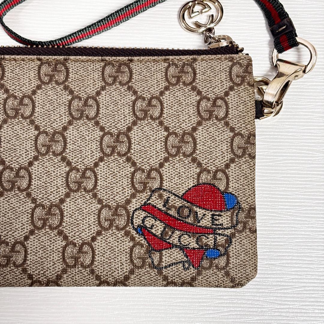 GUCCI GGパターン フラグメントケース シェリーライン