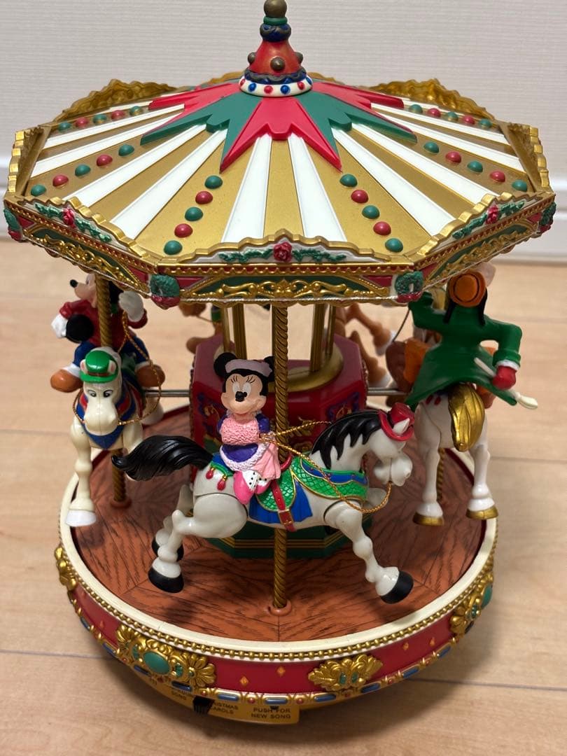 レア　ミッキーホリデイゴーランド　ディズニー　クリスマス　美品　オルゴール50曲