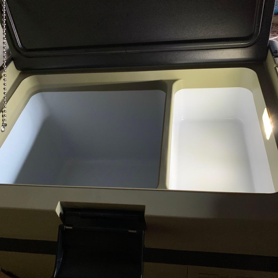 新品ジャンク品　EENOUR S32 32L冷蔵庫 12/24V