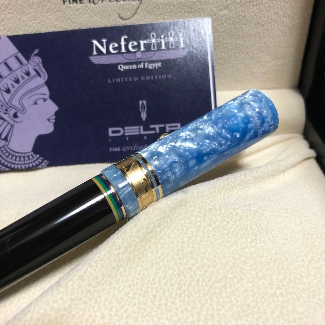 ☆新品 未使用 DELTA デルタ 万年筆 ネフェルティティ ニブF☆ 文房具