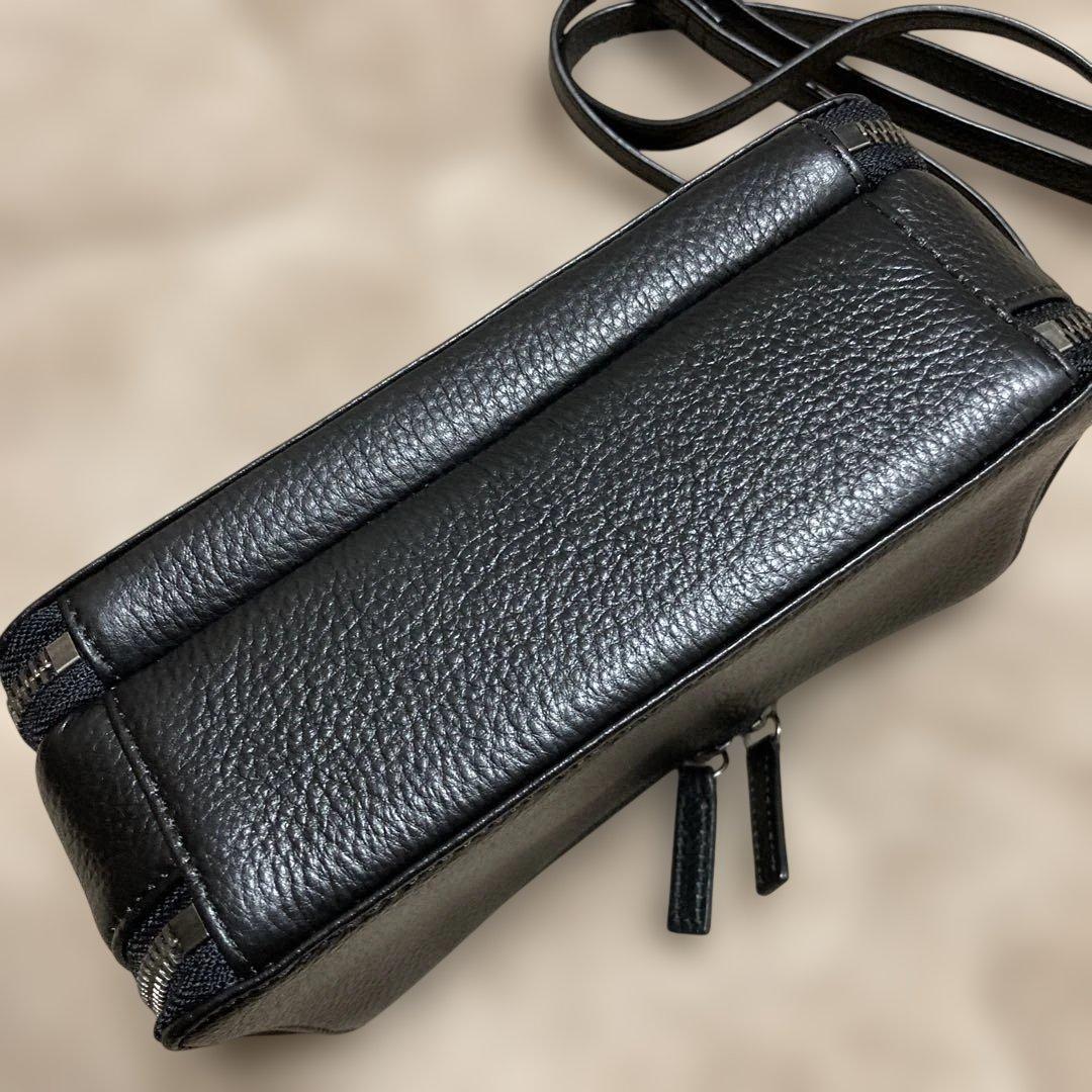 イアパピヨネ リバイバル!牛革　整理整頓/ウォレット&ショルダーバッグ