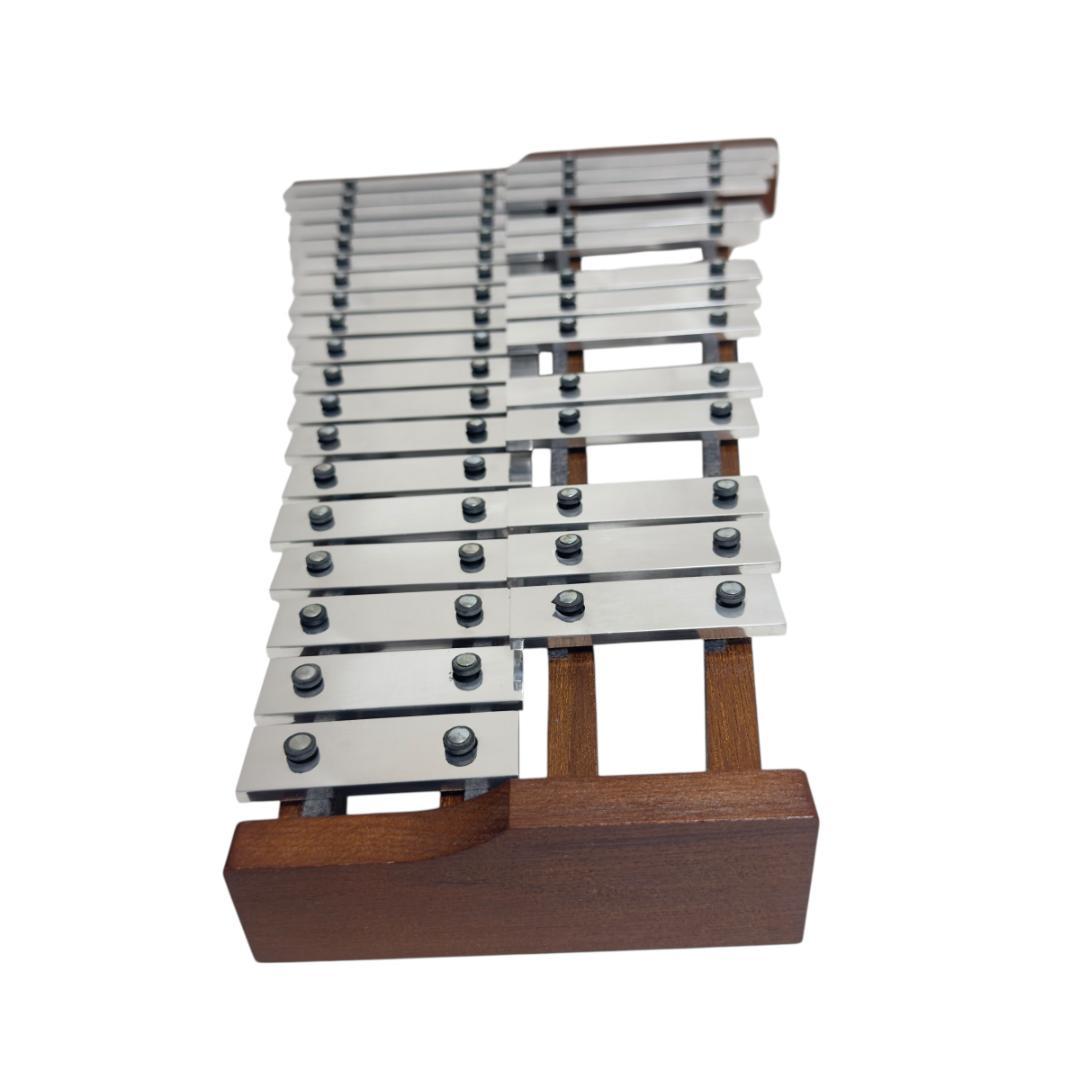 美品 Saito サイトウ グロッケン D-4 32音 鉄琴 打楽器 マレット付