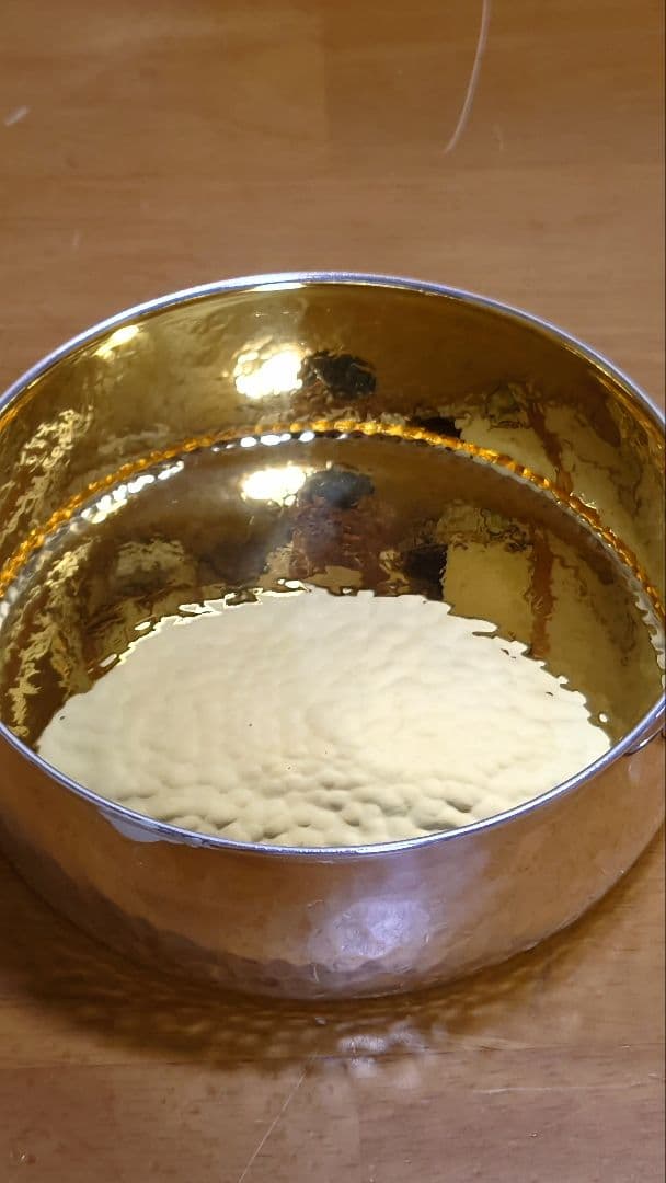 銀製　鎚目の菓子器　ヤンポ　204g