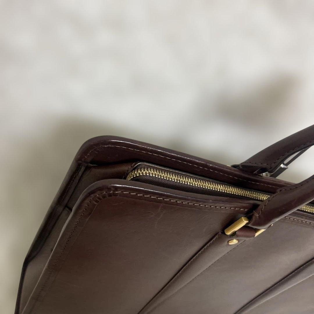 【美品】大峡製鞄　ビジネスバッグ　ブリーフケース　A4収納可能　ブラウン