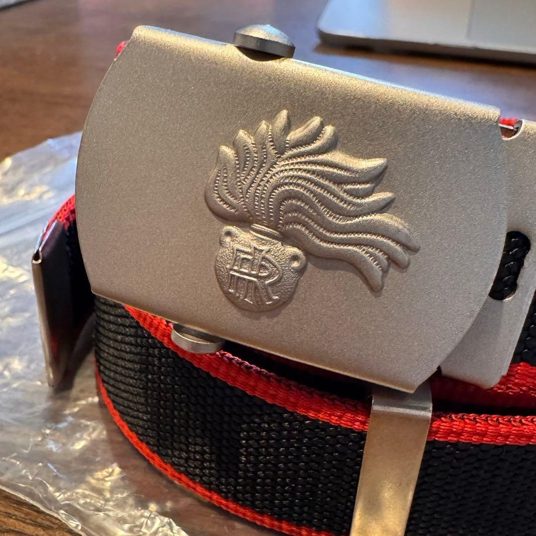 新品・正規品】イタリア軍カラビニエリ（国家憲兵隊） ミリタリー