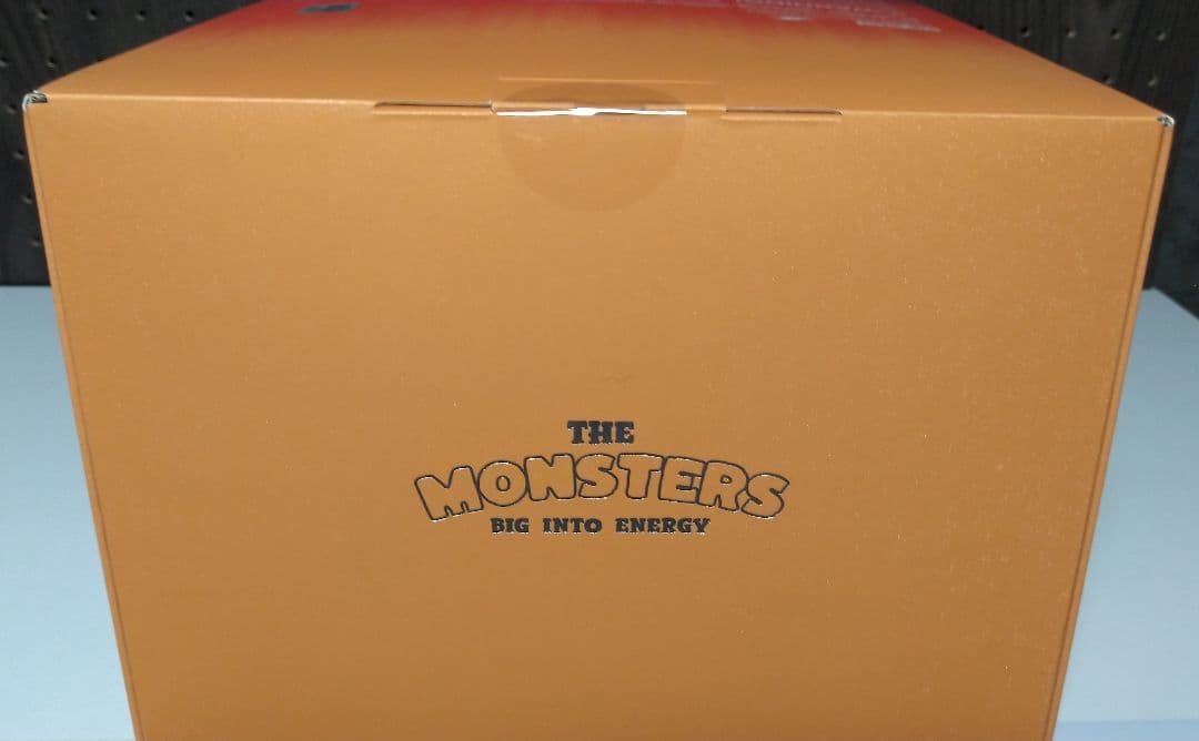 POP MART BIG INTO ENERGY ぬいぐるみ【ROCK】