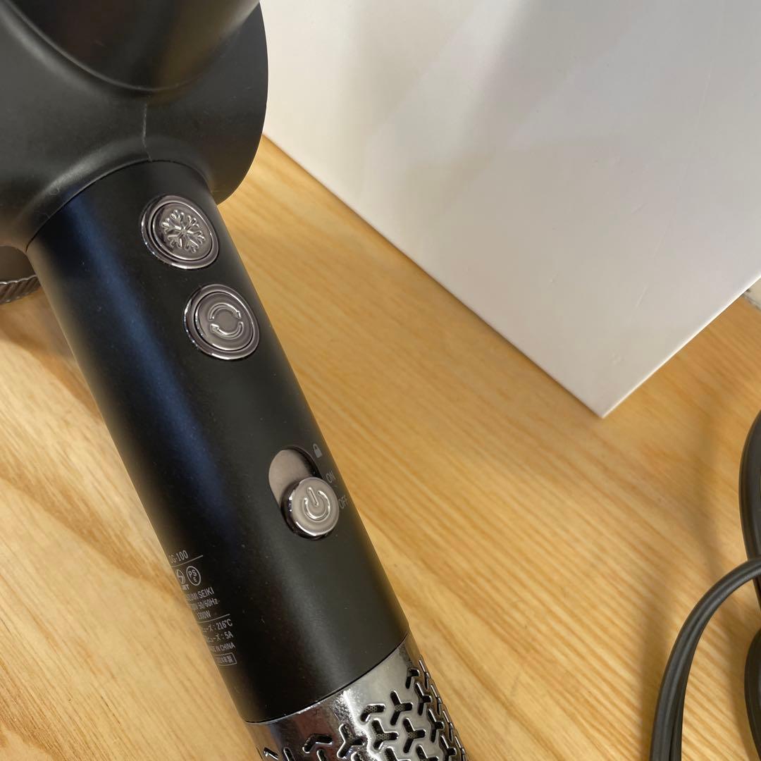 oggiotto True Treatment PRO ドライヤー