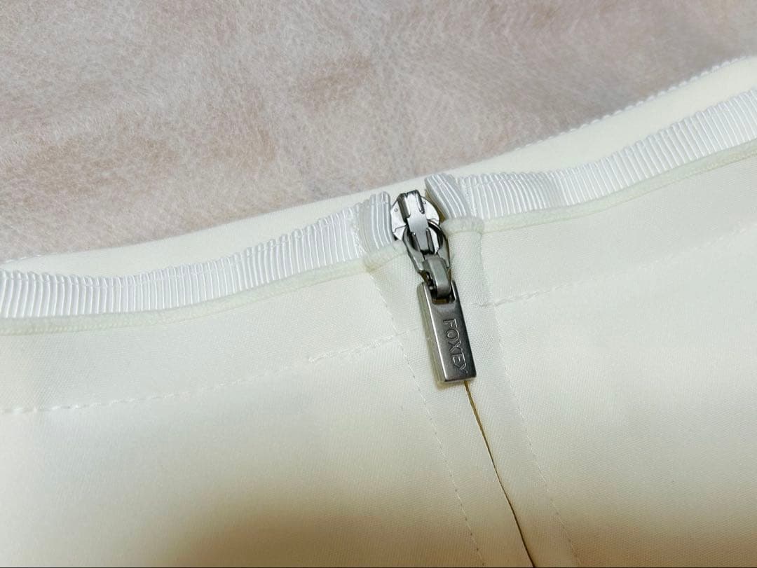 ＜12/14まで限定お値下げ＞フォクシー バロンスカート ホワイト 36