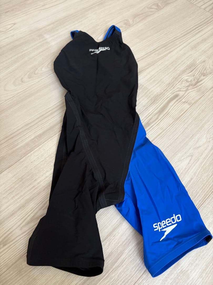 Speedo 練習水着 140サイズ Speedo 競泳用水着 グリーン/イエロー 140