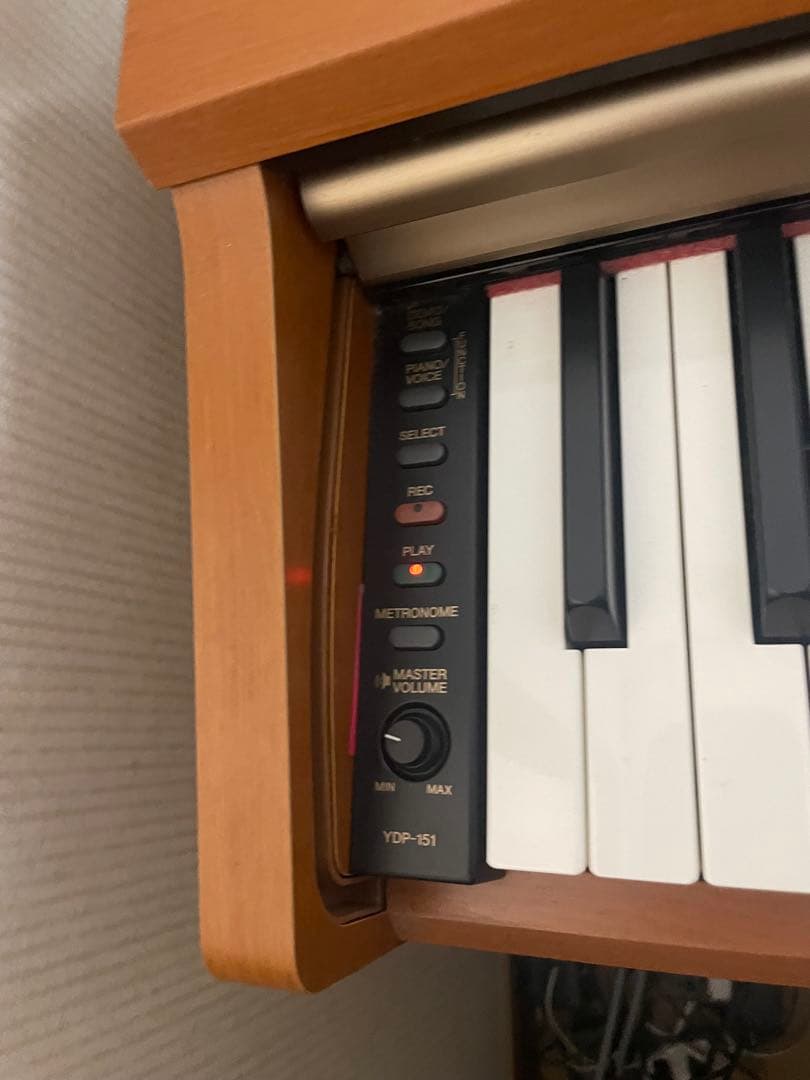 直接引き取り限定】YAMAHA 電子ピアノ YDP-151C 椅子付き - メルカリ