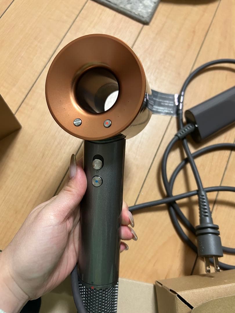 【正常動作品】dyson ダイソン ヘアドライヤー HD15 ほぼ未使用
