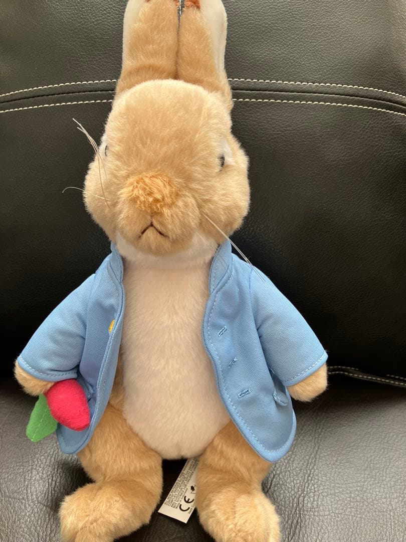 ピーターラビット　特大サイズ　ぬいぐるみ