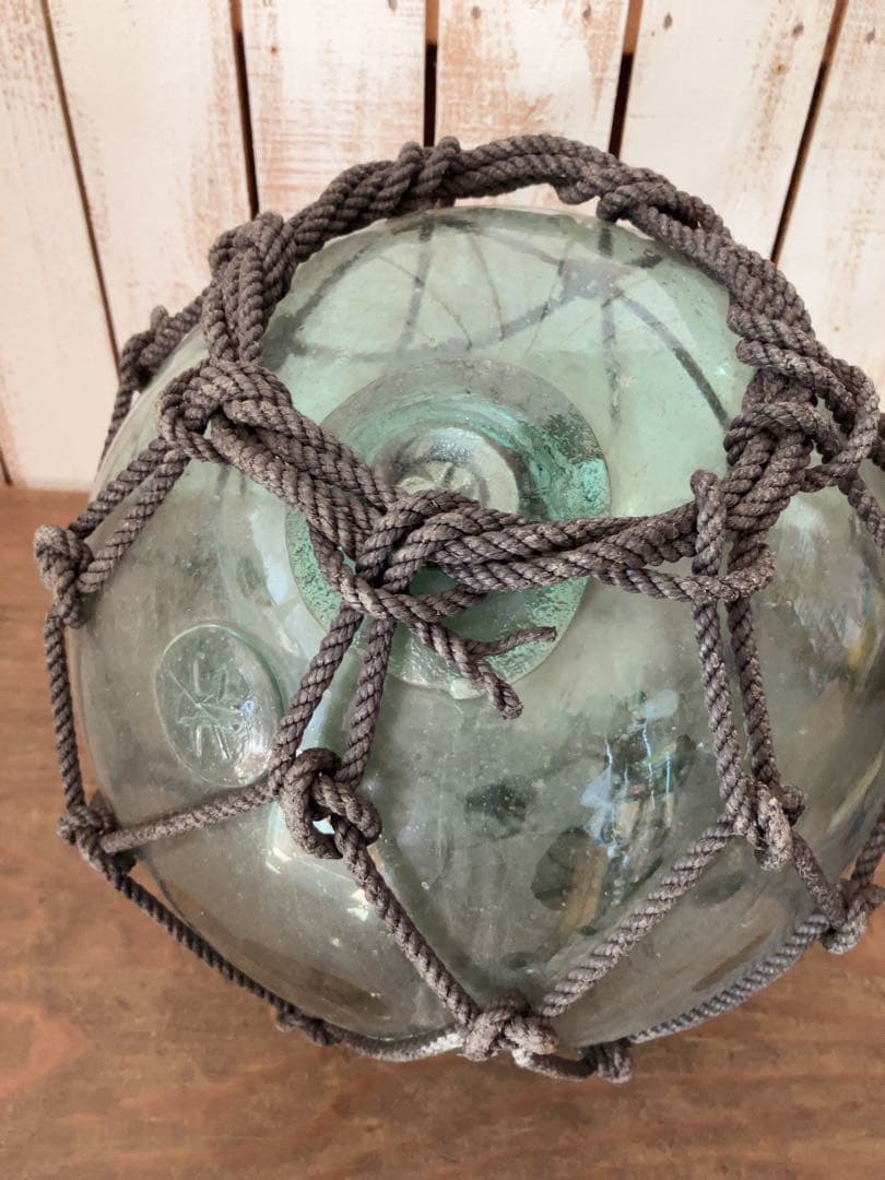 ヴィンテージ 大きな ネット編みガラス球 浮ガラス 青色ガラス球形