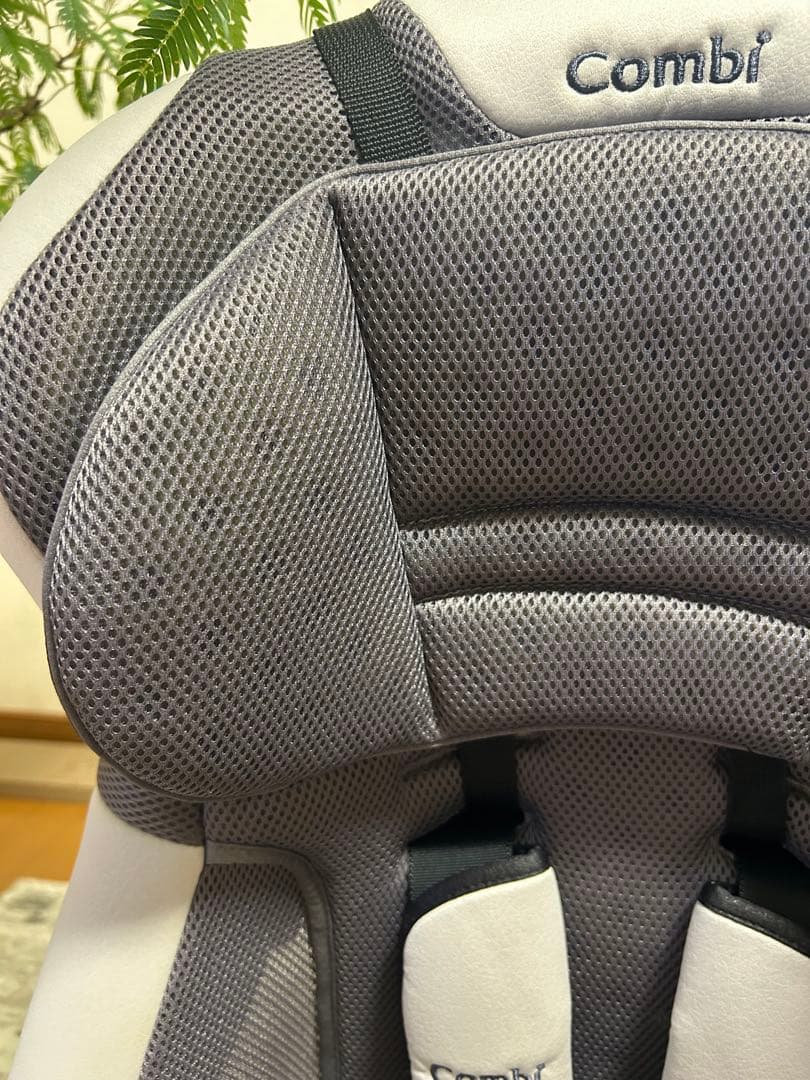 【美品】Combi コンビ ジョイトリップ エアスルー GC エアーグレー