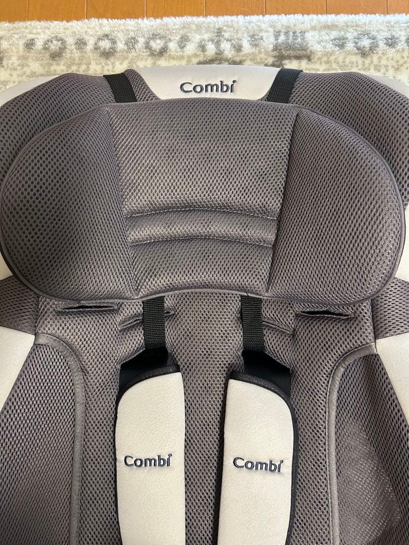 【美品】Combi コンビ ジョイトリップ エアスルー GC エアーグレー