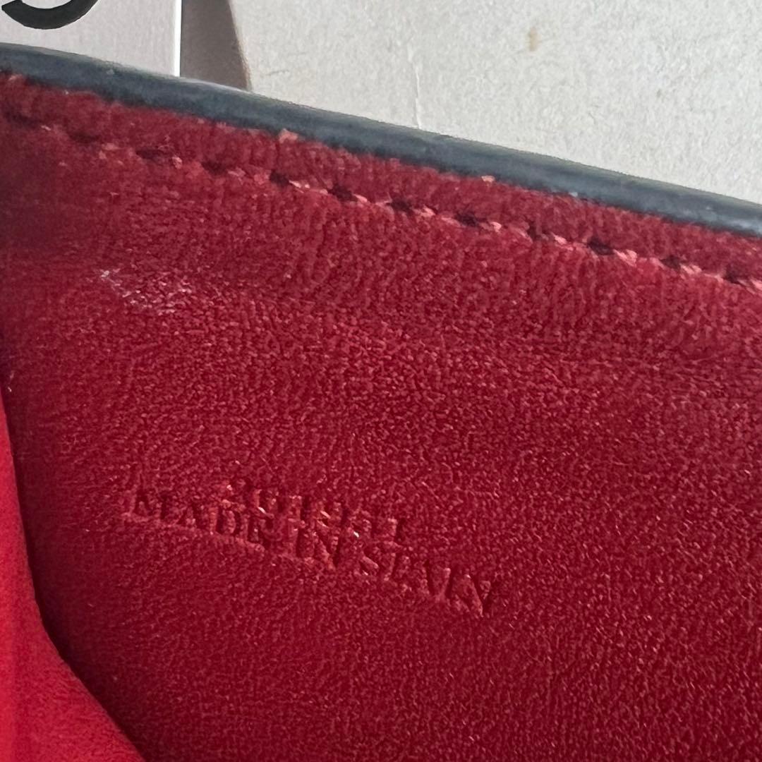 64 美品 LOEWE ロエベ 2つ折り財布