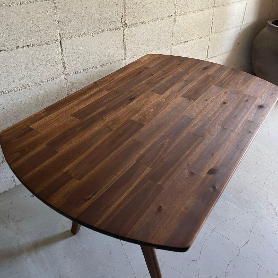 美品　unico ウニコ　SWELLA ダイニングテーブル