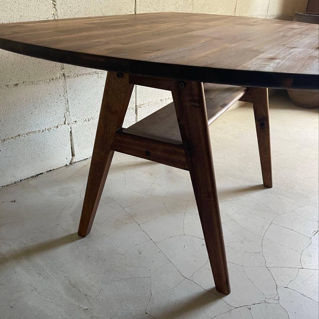 美品　unico ウニコ　SWELLA ダイニングテーブル