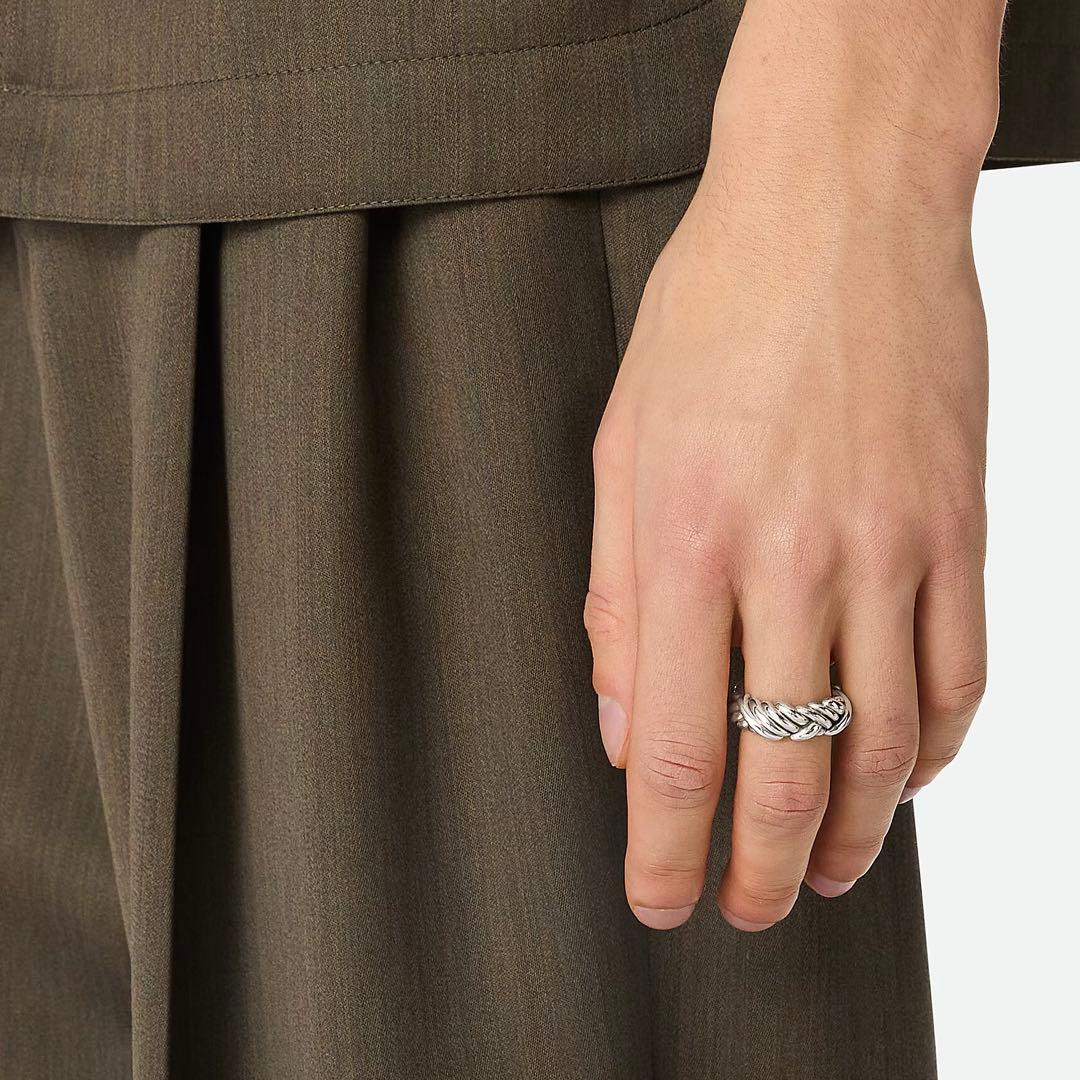 限定値下げ！ボッテガヴェネタ　イントレチャートリング　シルバー　11号