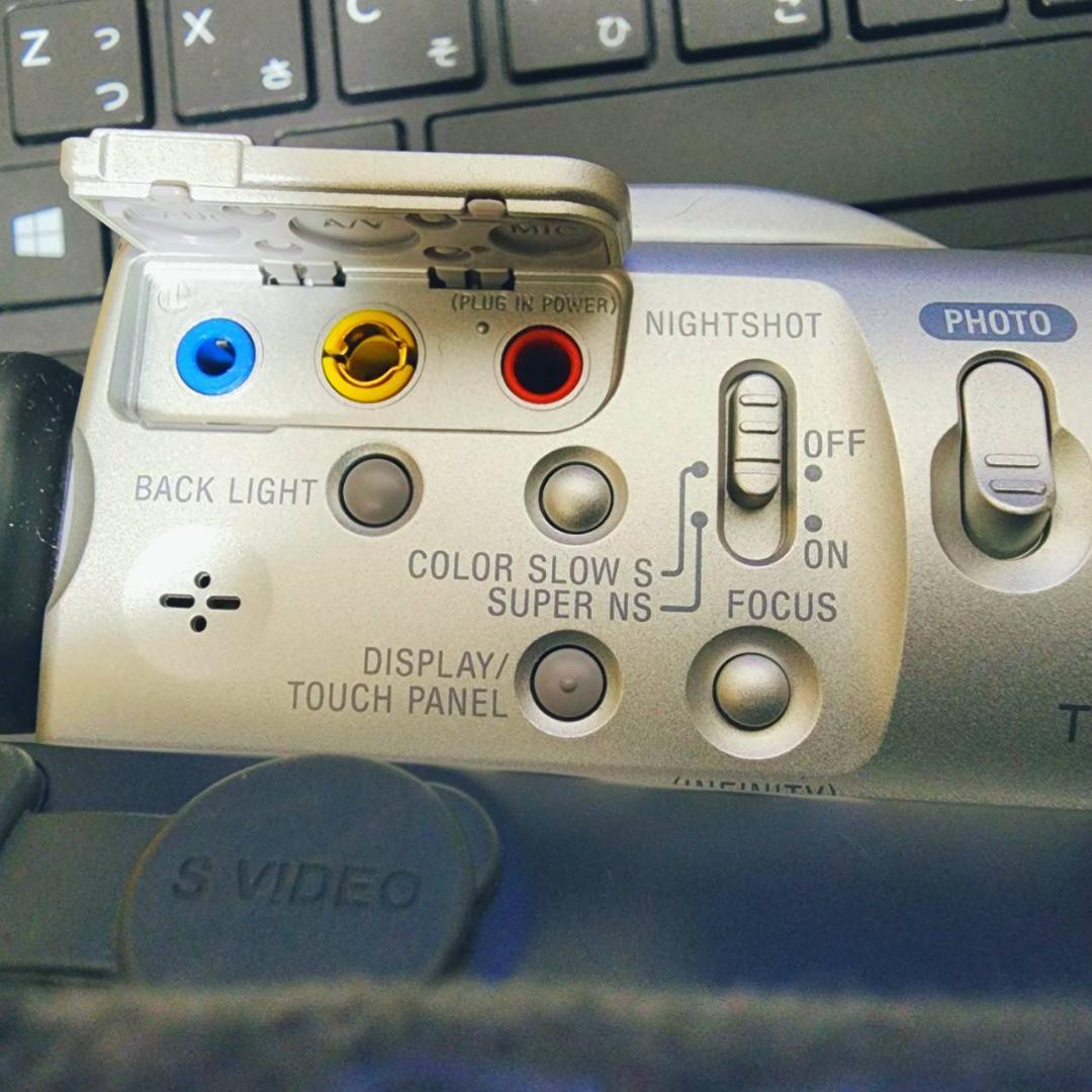 【動作確認済】SONY MiniDV 高画質 ビデオカメラ DCR-PC101