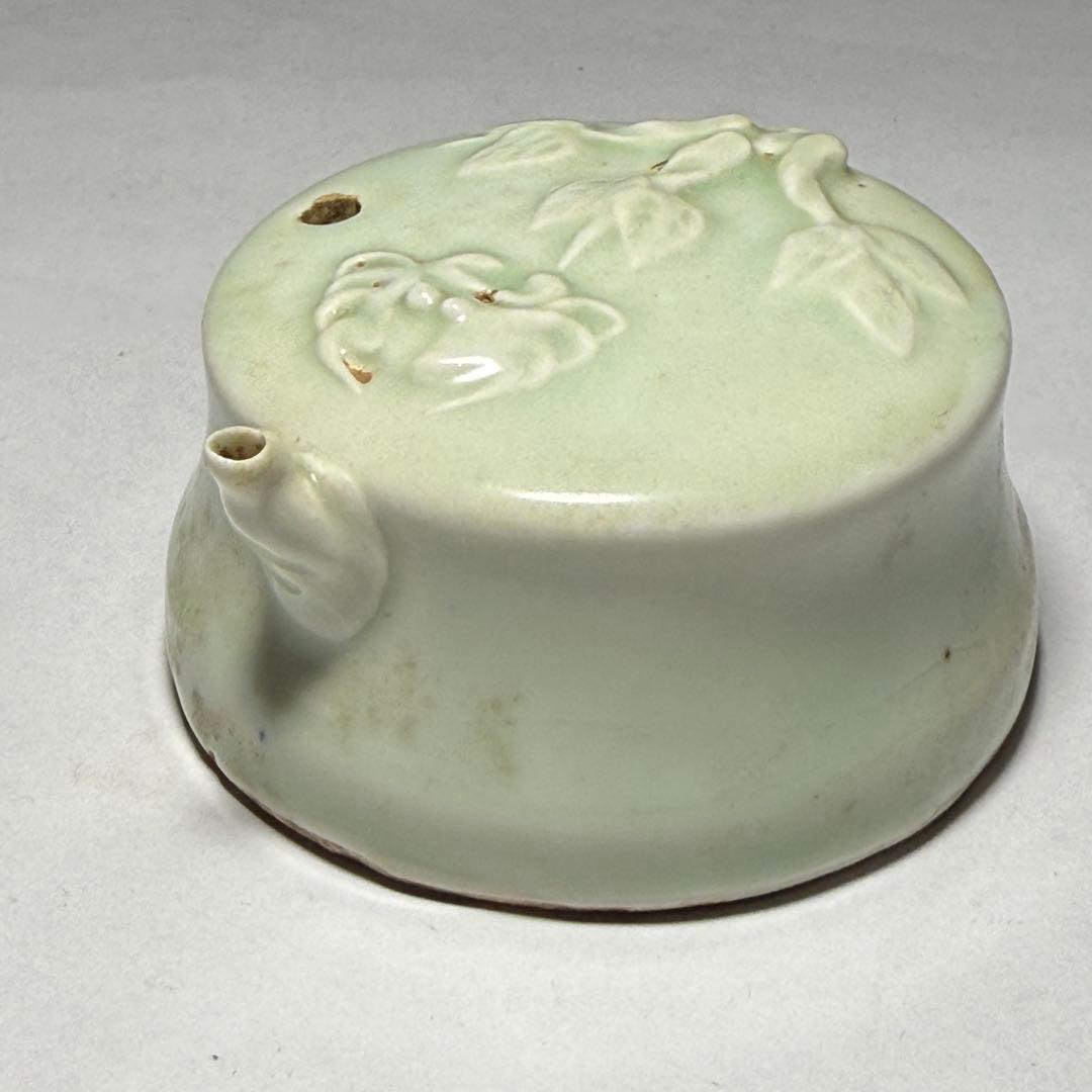 ◇李朝 白磁浮彫水滴 蟹紋 書道具 古玩 文房四宝 朝鮮古陶磁 朝鮮