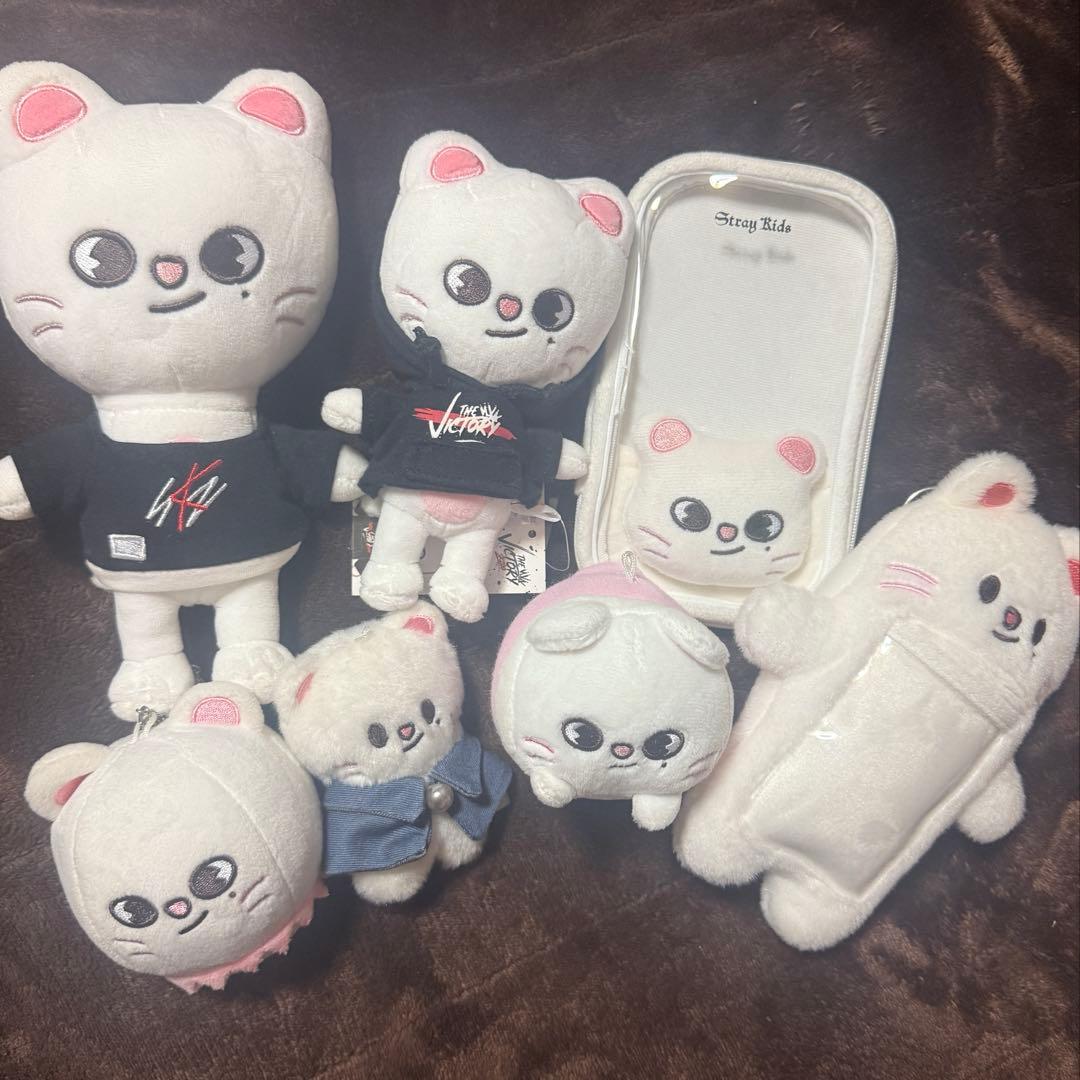 スキズ straykids グッズ zoo ヒョンジン ジニレット