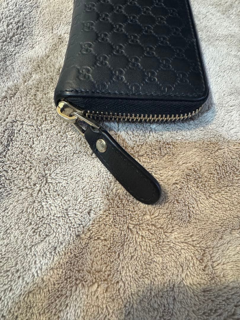 Gucci マイクロシマ ケース ブラック