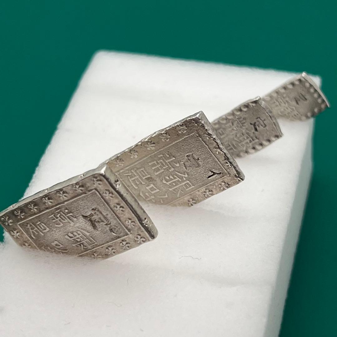 中国大勢の遊ぶ唐人唐子柄重量感のある大きな古い大皿裏印