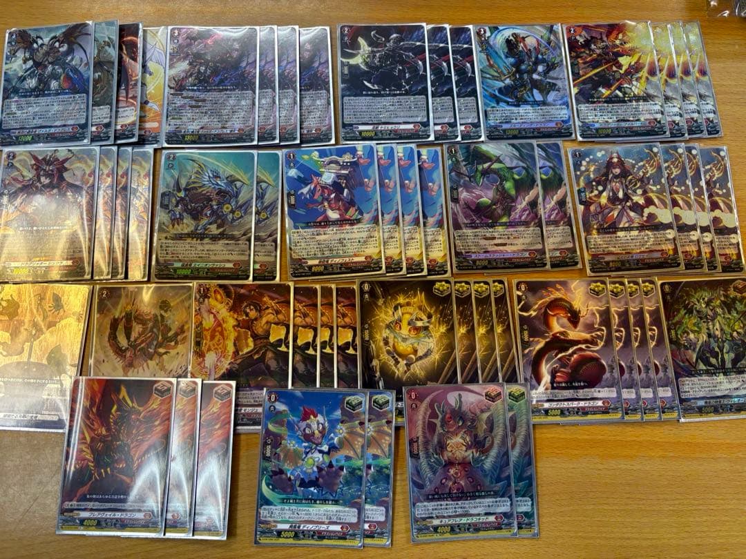 カードファイト!! ヴァンガード ヴァルガドラグレス羅刹 デッキ - メルカリ