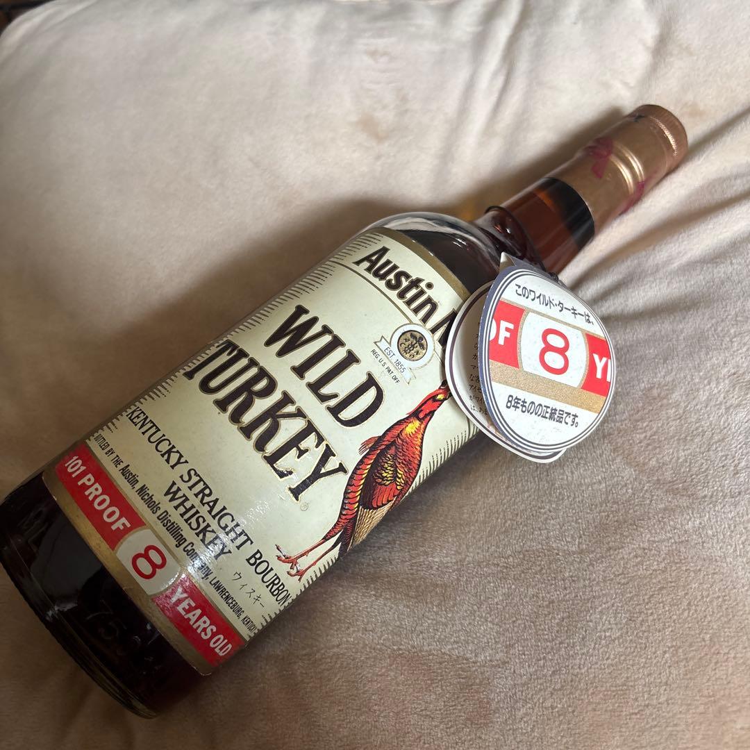 稀少品】【未開封】ラベル付きWILD TURKEY 8年 バーボンウイスキー