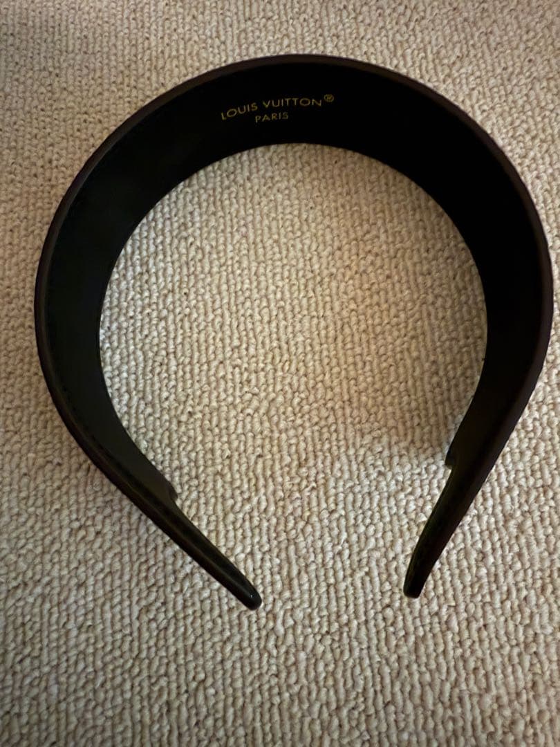 LOUIS VUITTON モノグラム ヘアバンド カチューシャ ルイヴィトン