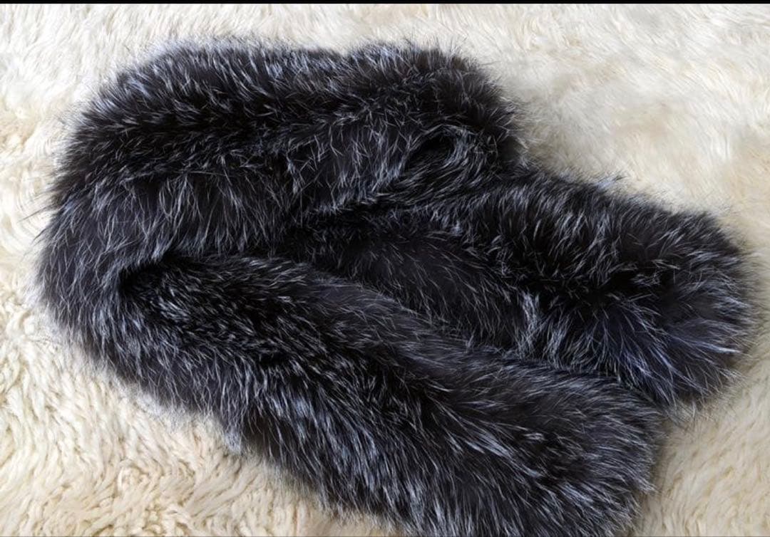 新品 豪華シルバーフォックスを両面で使ったロングマフラー 編み込み