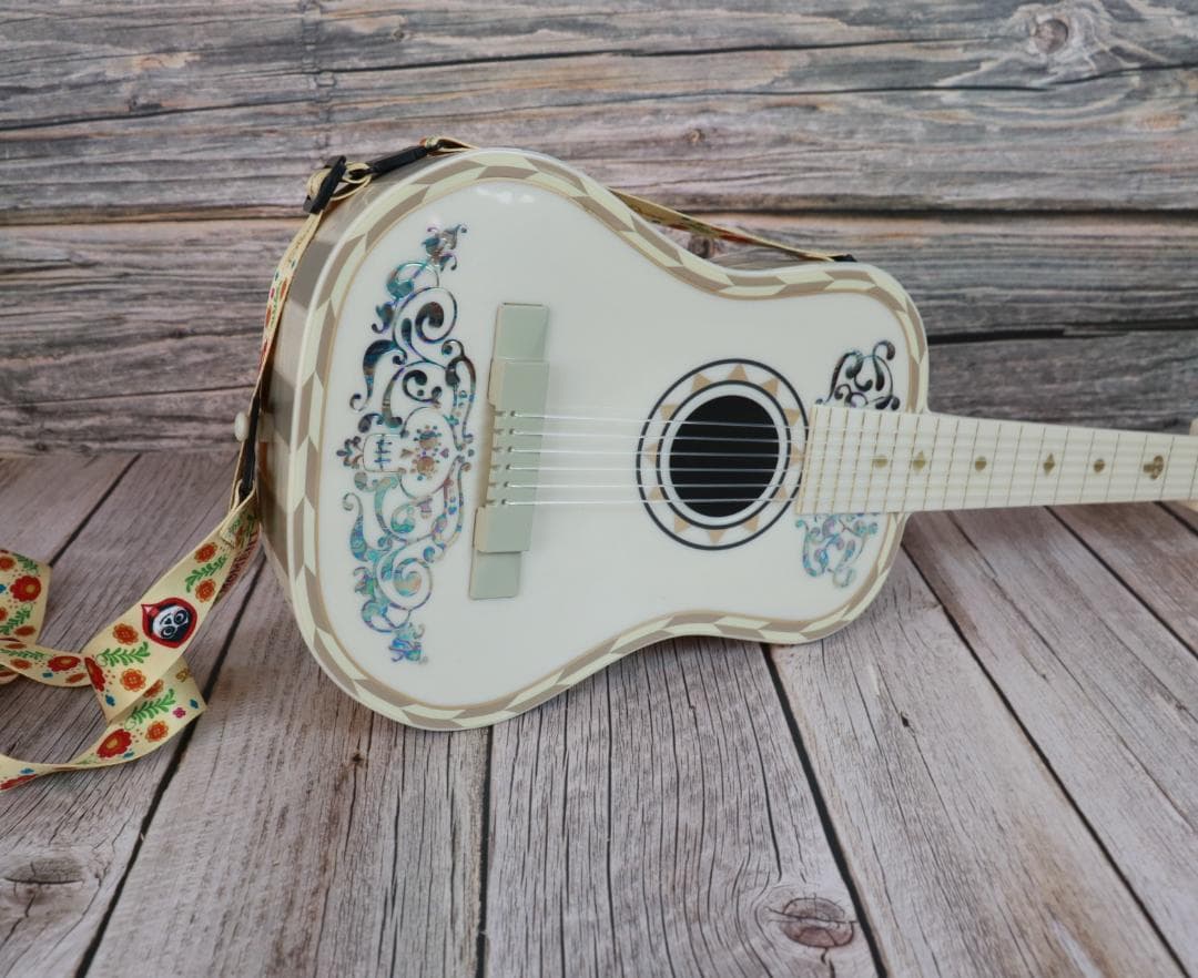 ディズニー　ピクサー　リメンバーミー　ポップコーンバケツ