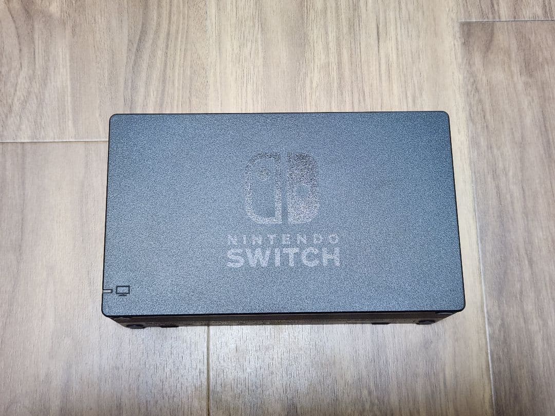 switch 本体 後期 美品 SDカード＋ポーチ付