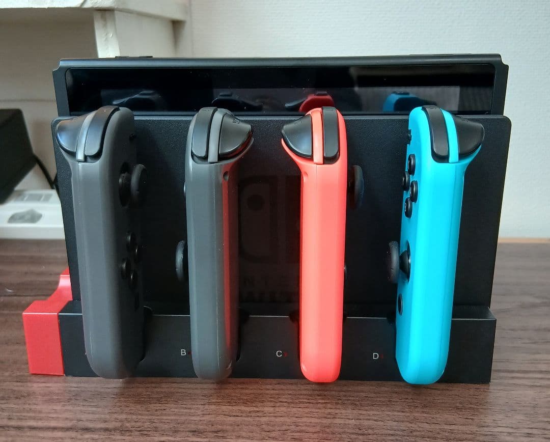 Nintendo Switch 本体 ジョイコン・充電スタンドセット