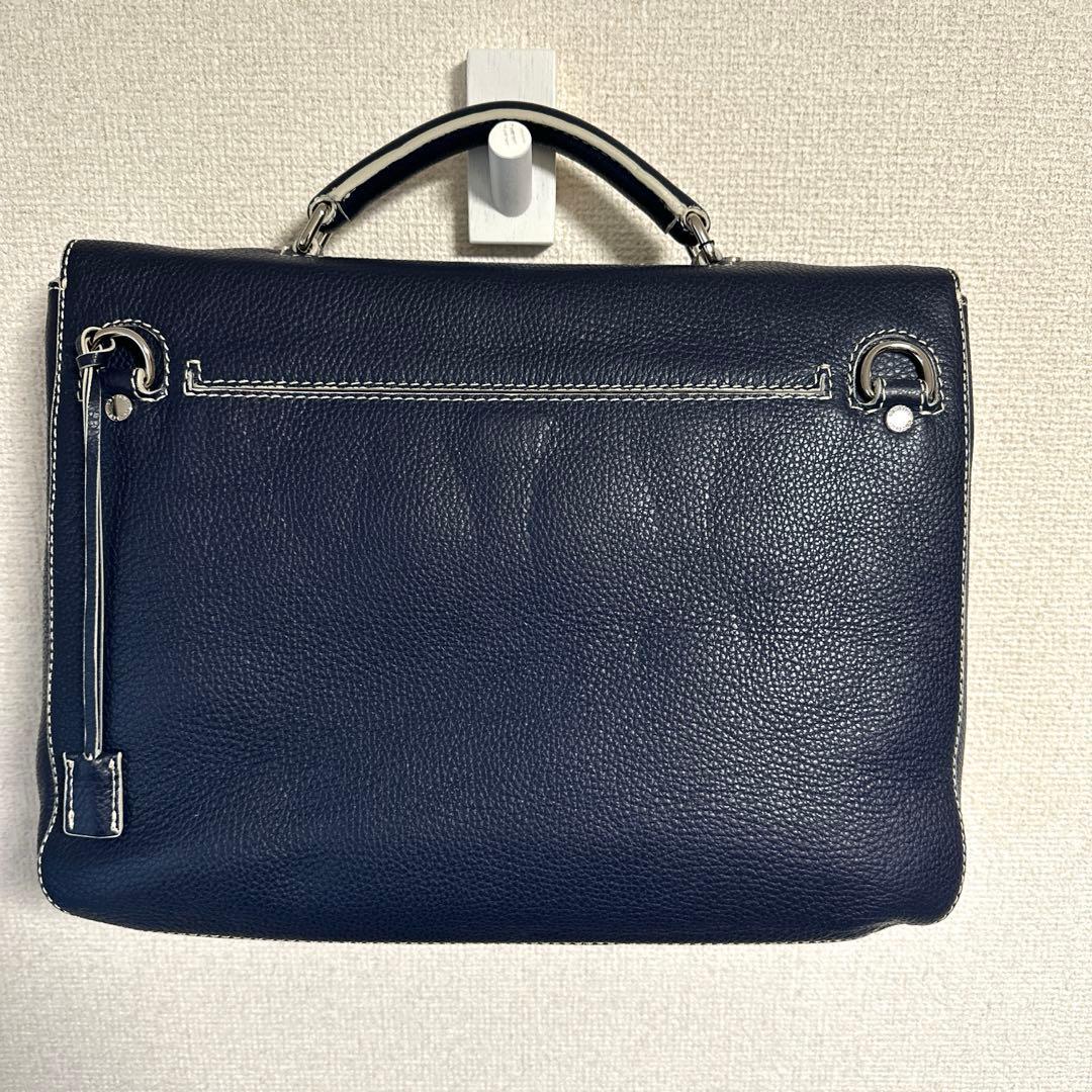 極美品　ORCIANI ブリーフケース　オルチアーニ　イタリアンレザー