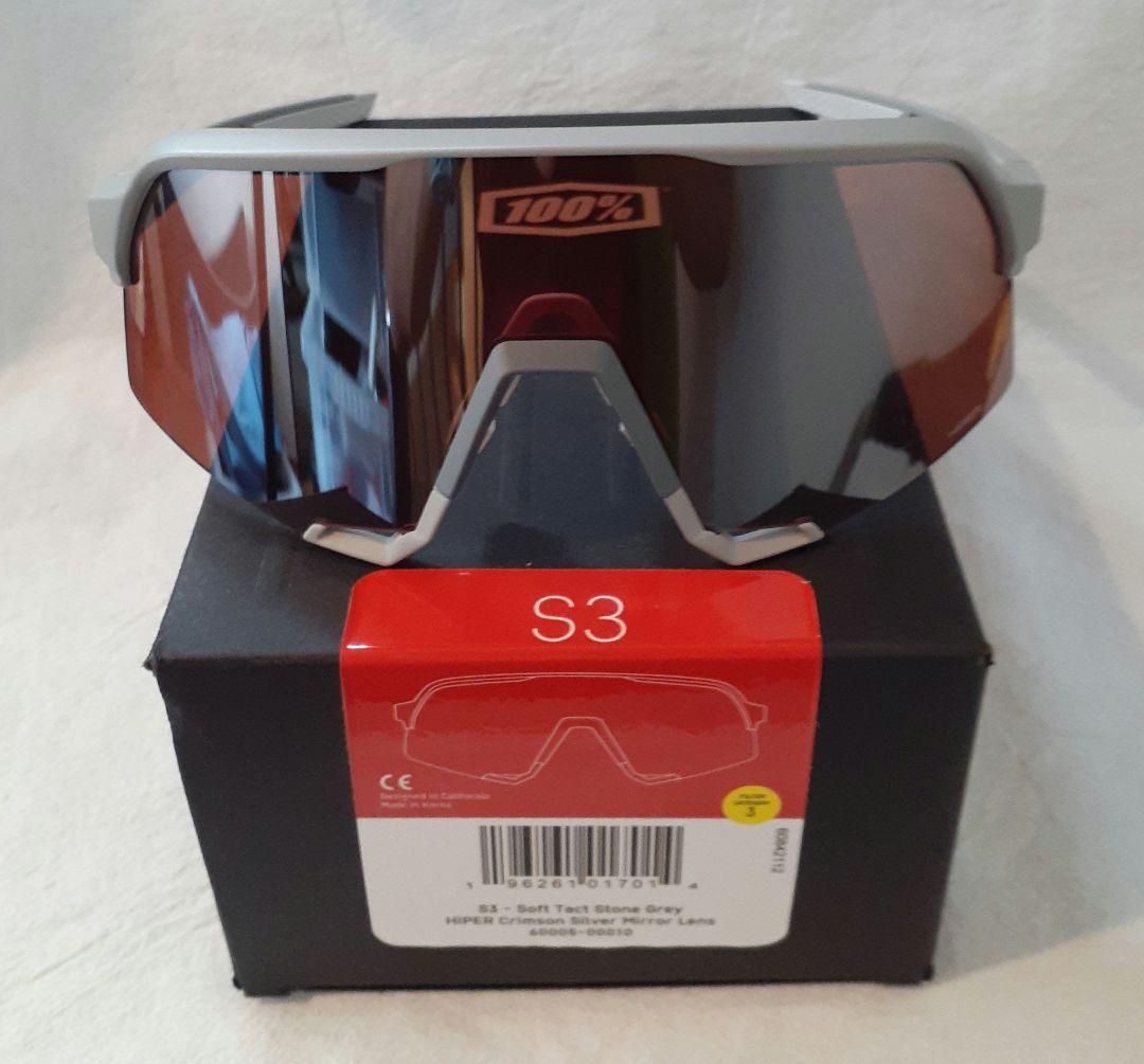 100% S3 Stone Grey クリムゾン ワンハンドレッド サングラス