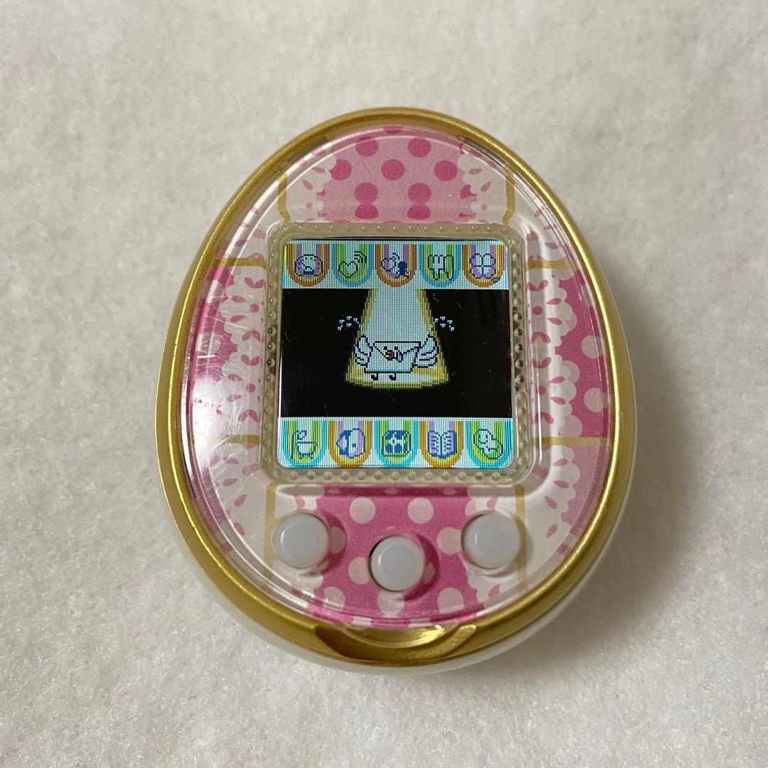 TAMAGOTCHI 4U WHITE (たまごっち 4U ホワイト) お 得 な 通