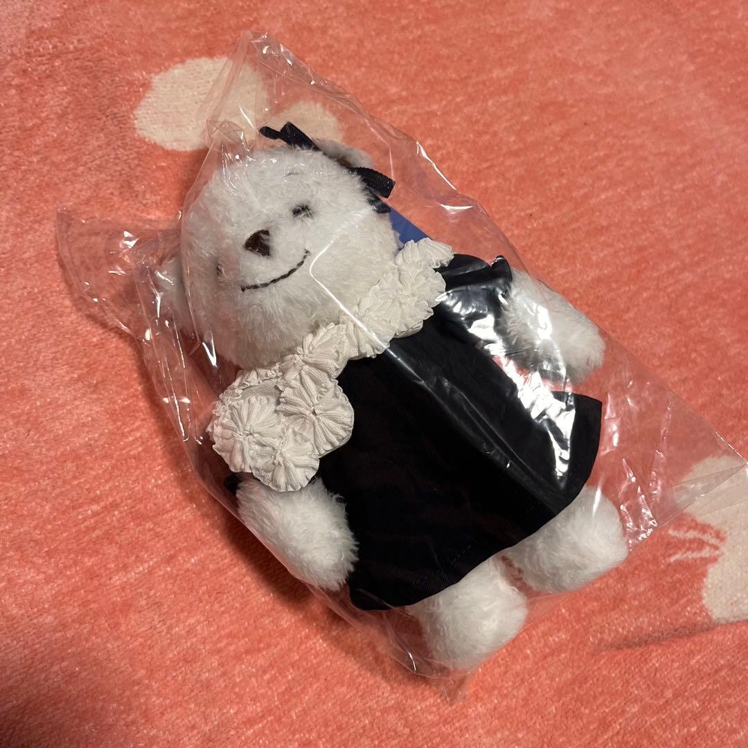 ファミリア × yori コラボ ホイップマスコットベアー - メルカリ