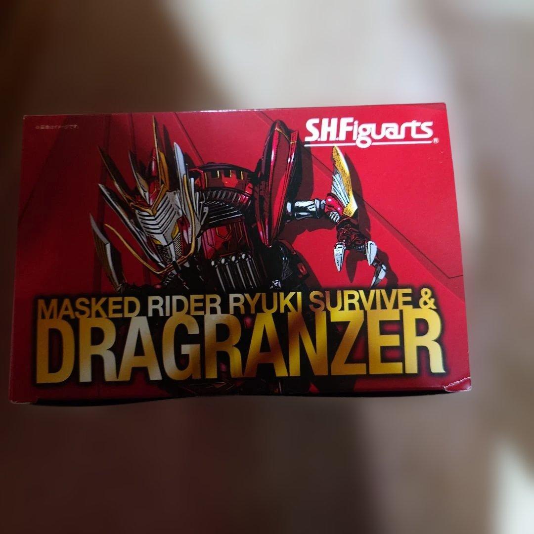 S.H.Figuarts 仮面ライダー龍騎サバイブ&ドラグランザーセット