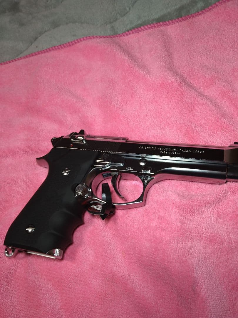 カスタム済 M92F クロームステンレス ガスガン