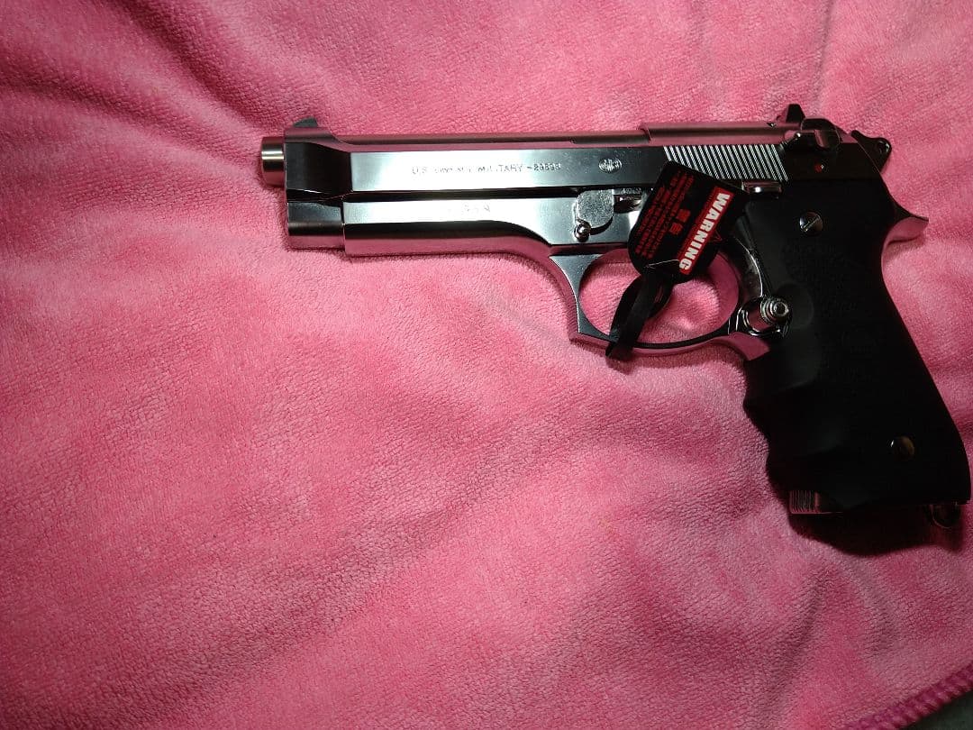 カスタム済 M92F クロームステンレス ガスガン