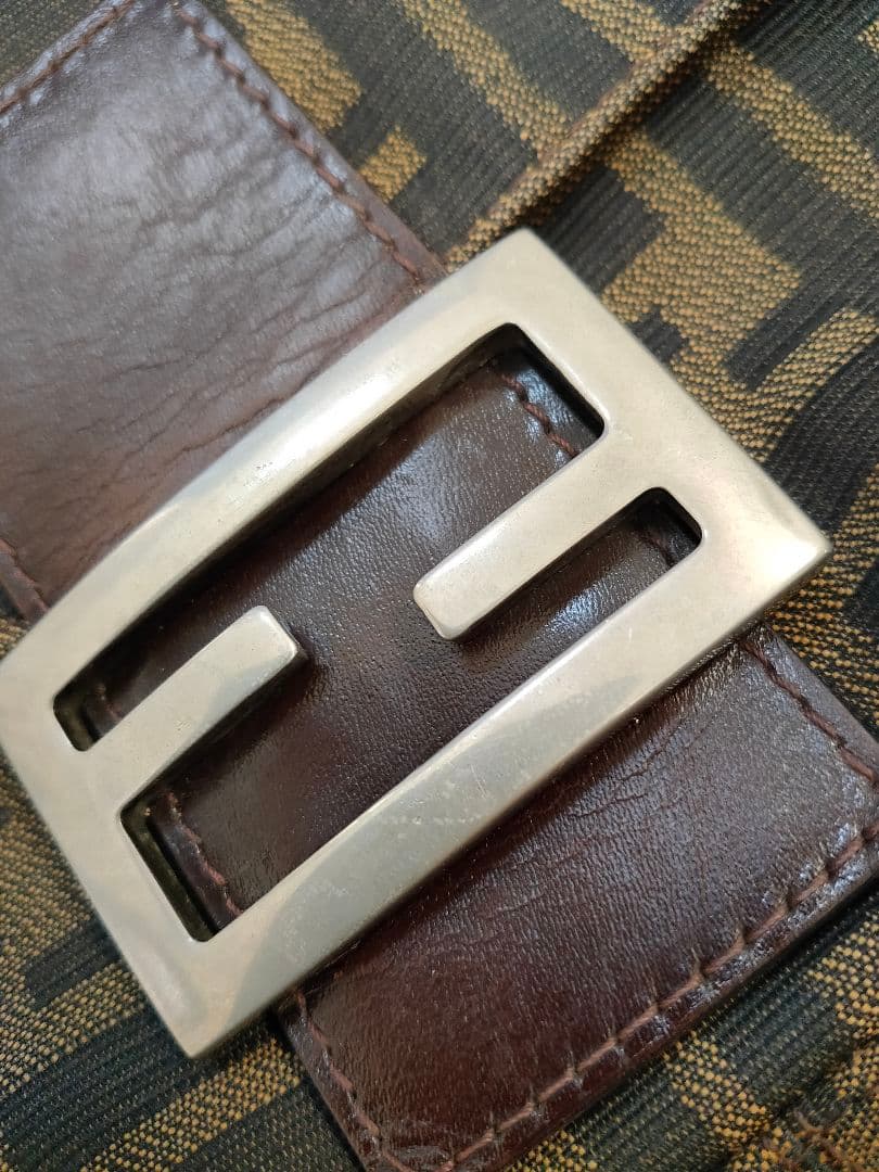 FENDI　バケット ショルダーバッグ