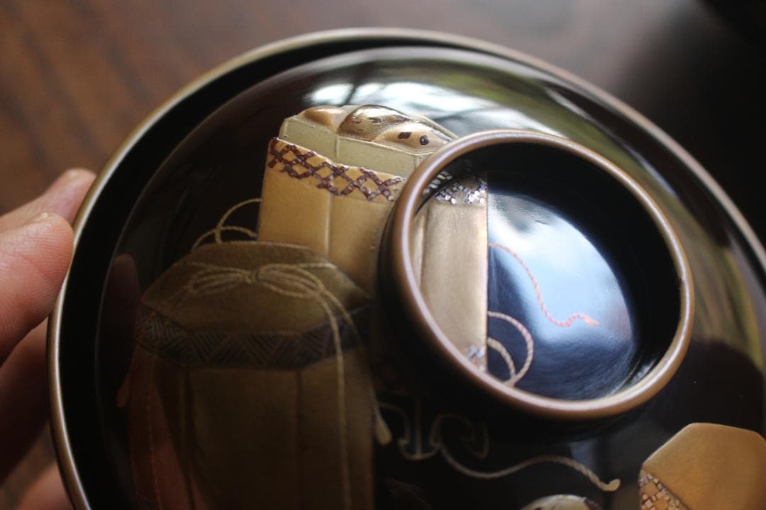 時代逸品！時代金縁黒漆に極上貝桶蒔絵の映えるお椀2点（検検京塗輪島塗蒔絵椀