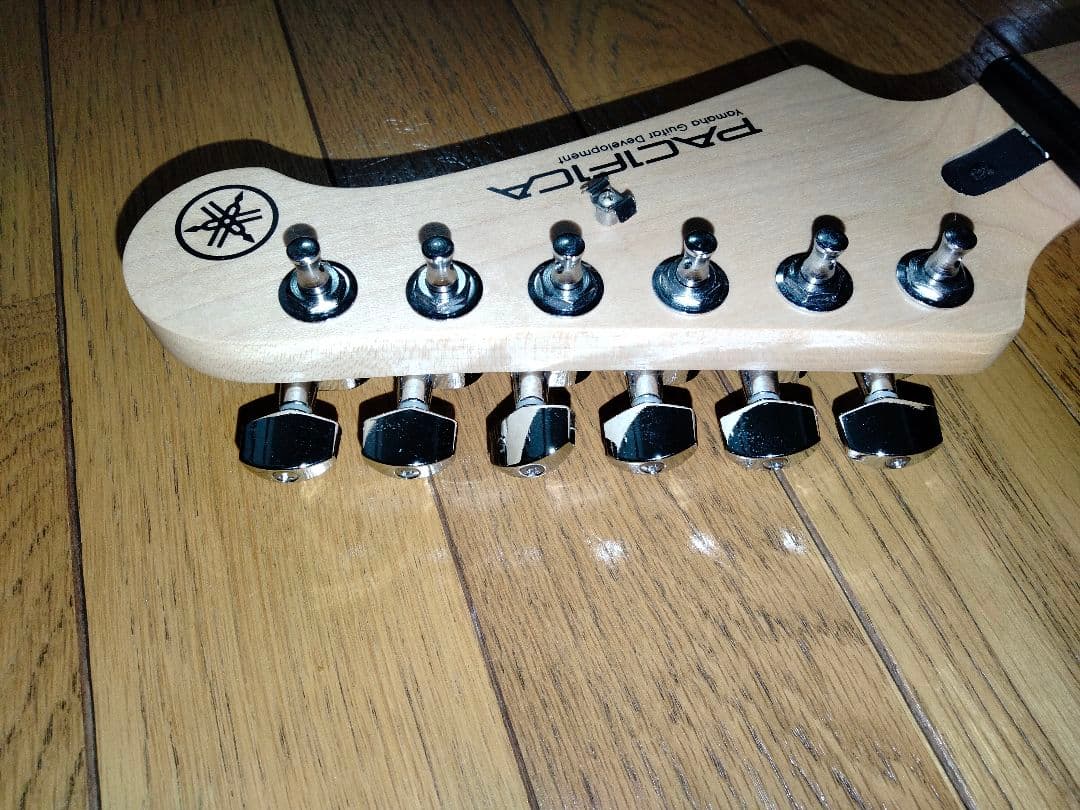 YAMAHA エレキギター PACIFICA112VM ソニックピンク