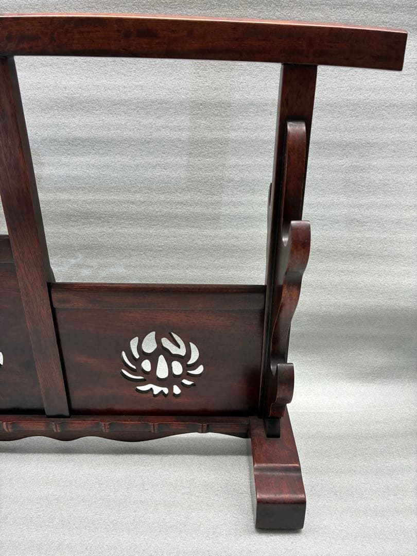 鍔透かし彫り 刀掛け 四振掛