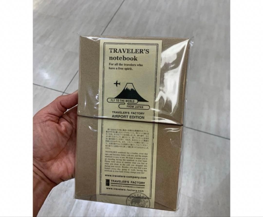 値引可 トラベラーズノートレギュラーサイズ成田空港トラベラーズファクトリー限定